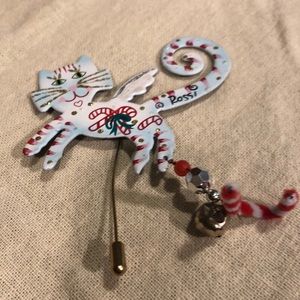 Cat Christmas Pin very cute stick pin